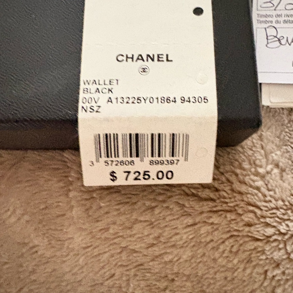 CHANEL Caviar Skin Tri-Fold Wallet Flap Wallet Black - Picture 9 of 12